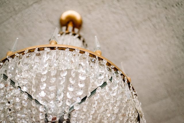 clean a crystal chandelier